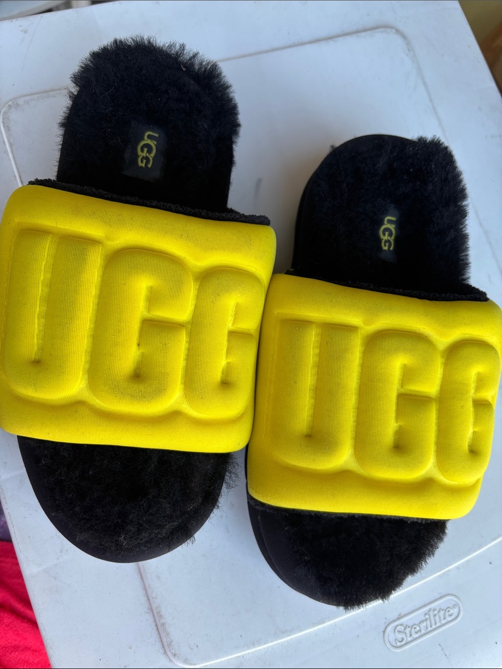 UGG Kids Black and Yellow Fluff Slide Sandals